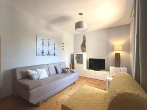 Nice apartment in historical stone house in Premantura